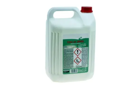 Bidon d'eau de Javel 5L, idéal pour désinfecter et blanchir. Utile comme javel désherbant pour un jardin impeccable.