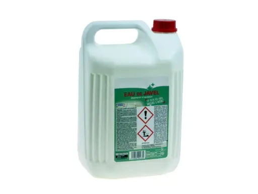 Bidon d'eau de Javel 5L, idéal pour désinfecter et blanchir. Utile comme javel désherbant pour un jardin impeccable.